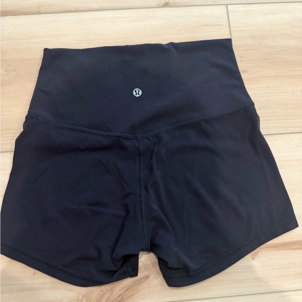 Women’s lululemon athletica Align Black Biker Shorts